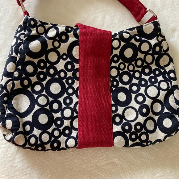 Reversible Purse in Tapestry Fabric - Picture 3 of 5